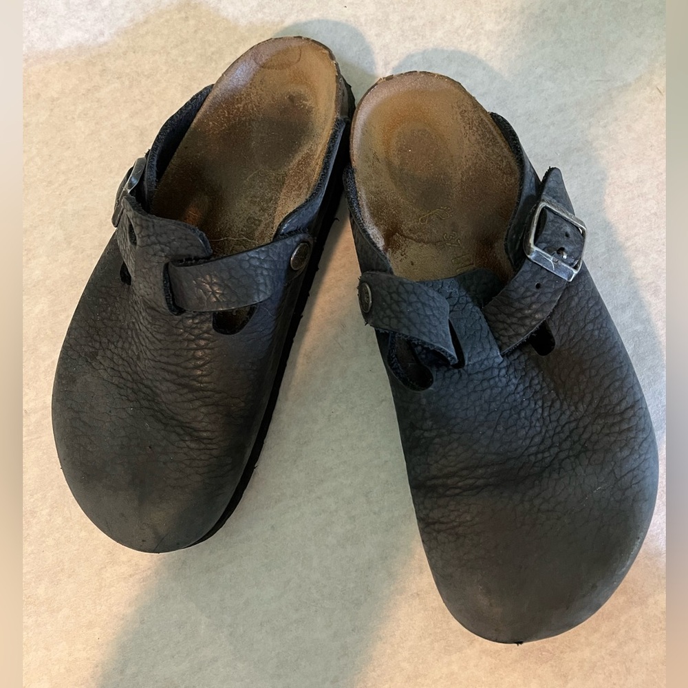 Birkenstock clogs, navy suede leather, size 37